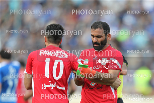 استقلال 2 - تراکتورسازی 3 (95/02/19)-سروش رفیعی,مهدی کیانی,