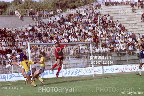 بازیکنان دهه های مختلف فوتبال ایران31-