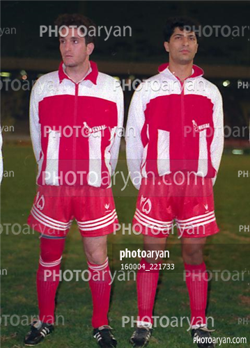 بازیکنان دهه های مختلف فوتبال ایران30-