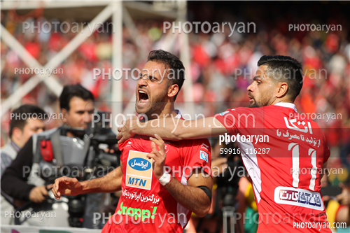 پرسپولیس 1-استقلال 0 (98/01/10)-کمال کامیابی نیا,احمد نورالهی,شادی بعد ازگل,