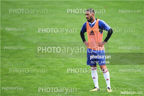 تمرین تیم ملی فوتبال  (96/08/13)-اشکان دژاگه,