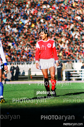 بازیکنان دهه های مختلف فوتبال ایران 2-کریم باوی,دربی,