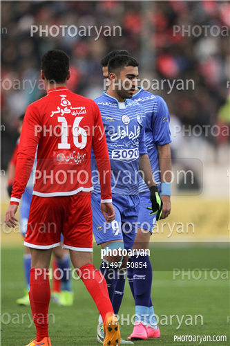 استقلال 1-تراکتورسازی 2-کاوه رضایی,