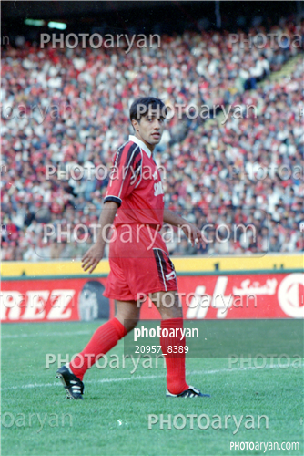 بازیکنان دهه های مختلف فوتبال ایران 4-افشین پیروانی,