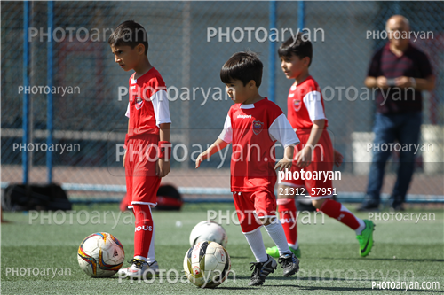 جلسه تمرینی اکادمی پیوس در تاریخ 96/03/19-سیدآریا بزرگواری,