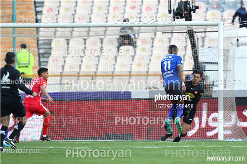 استقلال 1- پرسپولیس  1 (1400/12/26)-