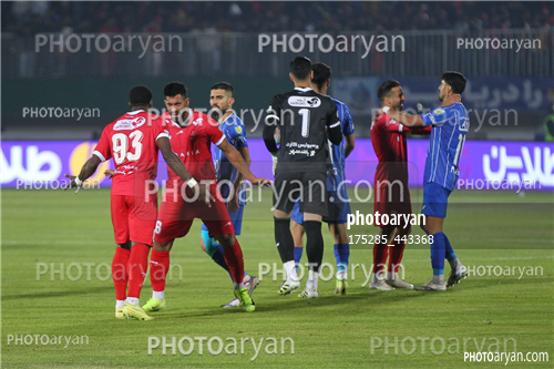 پرسپولیس 0-استقلال  0  (1404/09/14)-