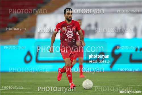  پرسپولیس 0-ذوب آهن 1 (99/05/17)-وحید امیری,