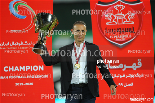 مراسم اهدای جام قهرمانی لیگ برتر (99/05/17) -یحیی گل محمدی,