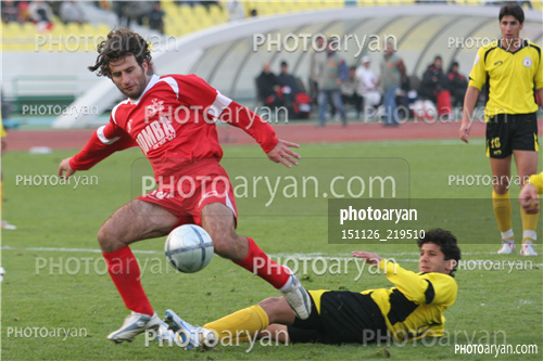 پرسپولیس 2-فجر سپاسی 4 (1384/10/09)-