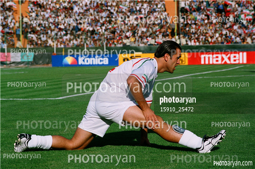 بازیکنان دهه های مختلف فوتبال ایران 2-علی کریمی Ali Karimi,