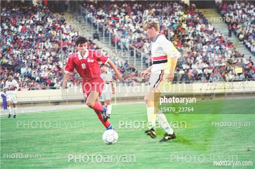 بازیکنان دهه های مختلف فوتبال ایران 2-اسماعیل حلالی,