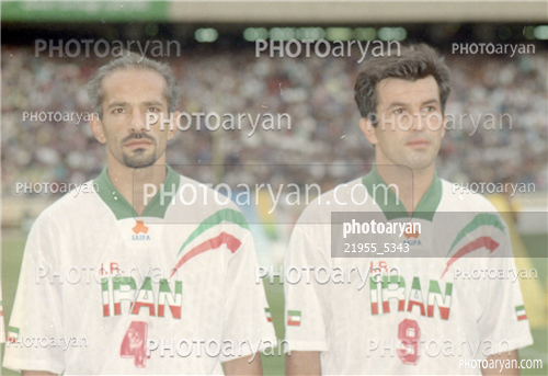 بازیکنان دهه های مختلف فوتبال ایران 7-محمد خاکپور,حمید استیلی,