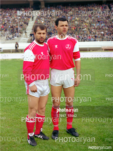 بازیکنان دهه های مختلف فوتبال ایران 3-کوروش لرستانی,علی پروین  Ali Parvin,