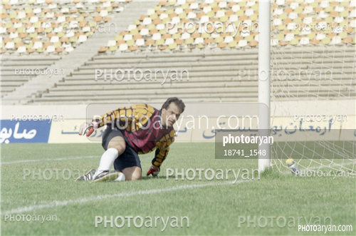 بازیکنان دهه های مختلف فوتبال ایران 3-علیرضا دلیخون,