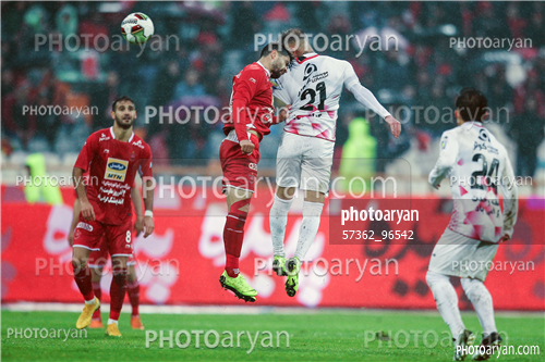 پرسپولیس 0 - تراکتور سازی  0  (97/09/04)-احمد نورالهی,اشکان دژاگه,یوکیا سوگیتا,