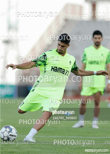 پیکان 1-پرسپولیس 3  (1402/07/27)-