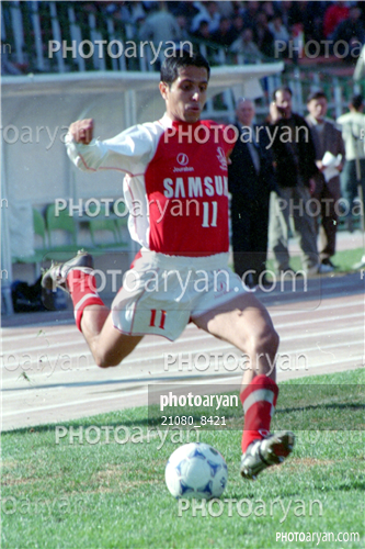 بازیکنان دهه های مختلف فوتبال ایران 4-حامد کاویانپور,