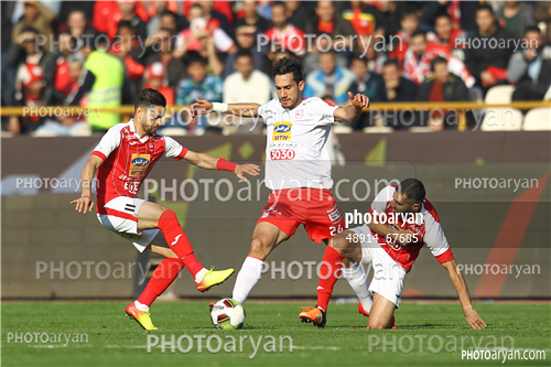 پرسپولیس 2-تراکتورسازی تبریز 0 (96/10/08)-محسن ربیع خواه,کمال کامیابی نیا,فرزاد حاتمی,