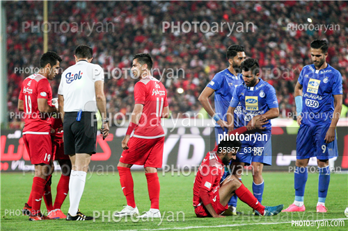 پرسپولیس 1 - استقلال 0  (96/08/04)-وحید امیری,کمال کامیابی نیا,علی قربانی,فرشید اسماعیلی,بیژن حیدری,بشار رسن,