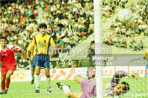 بازیکنان دهه های مختلف فوتبال ایران 1-رضا ترابیان,