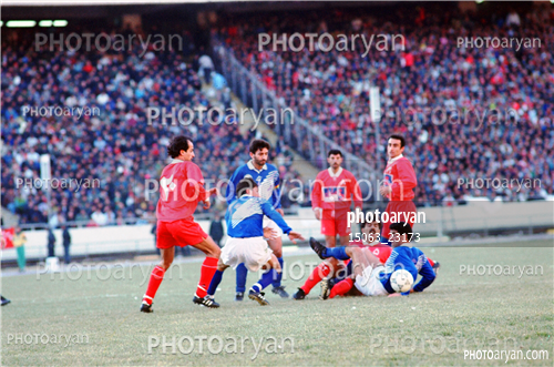 بازیکنان دهه های مختلف فوتبال ایران 2-افشین پیروانی,محسن عاشوریَ,مجتبی محرمی,حسین عبدی,امیر قلعه نویی,دربی,