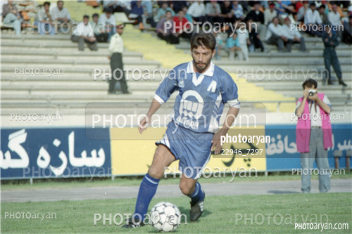 بازیکنان دهه های مختلف فوتبال ایران 9-امیر قلعه نویی,