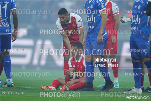 پرسپولیس 1-استقلال 1  (1402/9/23)-