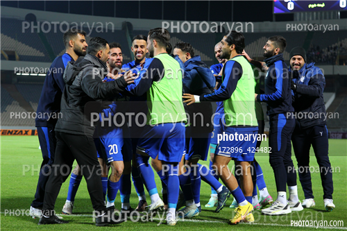 استقلال 1-نساجی مازندران 0    (1403/12/04)-