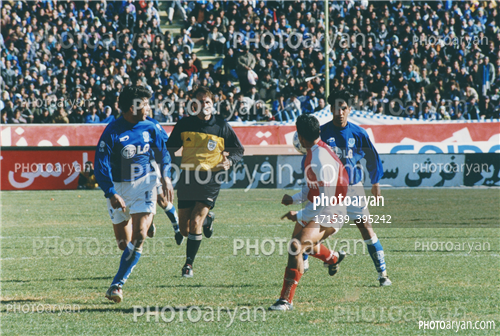 بازیکنان دهه های مختلف فوتبال ایران 39-