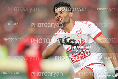 پرسپولیس 3- تراکتورسازی تبریز‎ (95/11/17)0-سعید آقایی,