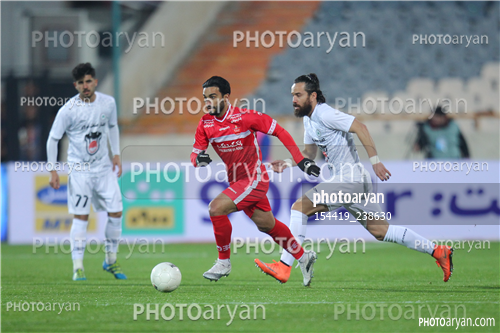 پرسپولیس 2- ذوب آهن  0 (1400/10/03)-