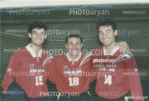 بازیکنان دهه های مختلف فوتبال ایران 40-بهنام سراج,ابراهیم تهامی,سهراب بختیاری زاده,