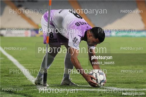 استقلال 3-هوادار 2  (1402/07/28)-