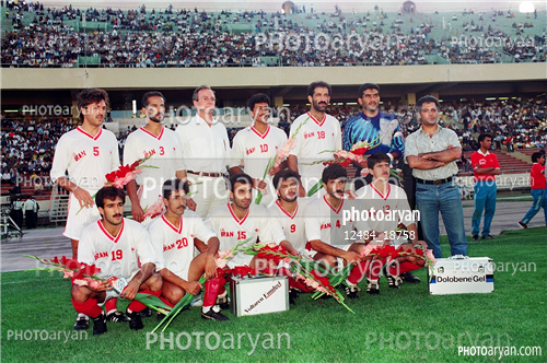 عکسهای تیمی تیم ملی دهه 70-احمدرضا عابدزاده Ahmad Reza Abedzadeh,محمد خاکپور,حمید استیلی,مهدی فنونی زاده,رضا رضایی منش,عبدالصمد مرفاوی,جواد زرینچه,نادر محمدخانی,کریم باقری,سیروس دین محمدی,محسن گروسی,