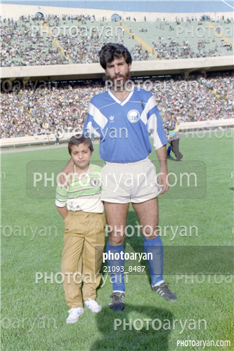 بازیکنان دهه های مختلف فوتبال ایران 4-شاهرخ بیانی,