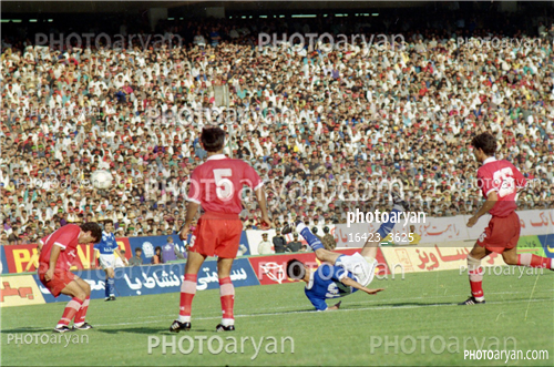 پرسپولیس 1-استقلال 3- 74/05/06-افشین پیروانی,بهروز رهبری فر,دربی,ادموند اختر,