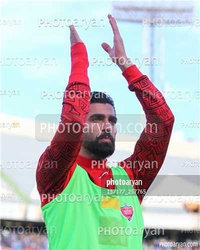 استقلال 1- پرسپولیس  1 (1400/12/26)-