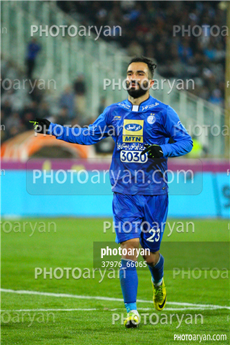 استقلال 3-سپاهان اصفهان  0 (96/09/15)-داریوش شجاعیان,