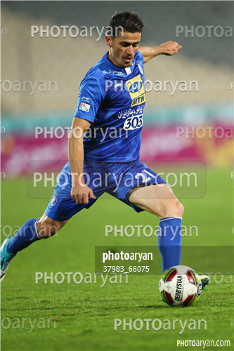 استقلال 3-سپاهان اصفهان  0 (96/09/15)-وریا غفوری,