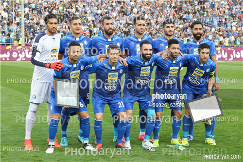 پرسپولیس 1 - استقلال 0  (96/08/04)-وریا غفوری,امید ابراهیمی,سید حسین حسینی,میلاد زکی پور,فرشید باقری,علی قربانی,سید مجید حسینی,فرشید اسماعیلی,خسرو حیدری,روزبه چشمی,داریوش شجاعیان,