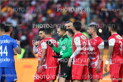 پرسپولیس 2-استقلال 1 (1403/12/09)-