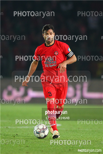 استقلال 0-تراکتور 2    (1403/08/10)-