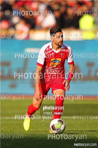 پرسپولیس 4 -ذوب آهن اصفهان 0 (96/09/10)-کمال کامیابی نیا,