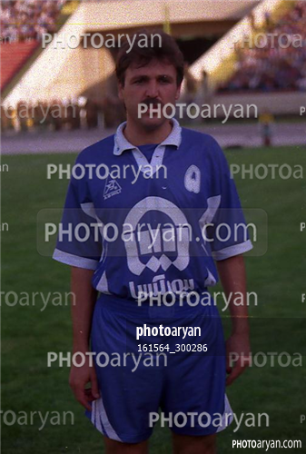  بازیکنان دهه های مختلف فوتبال ایران 32-جواد زرینچه,