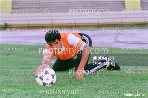 بازیکنان دهه های مختلف فوتبال ایران 1-نیما نکیسا,