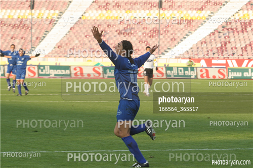 صبا باطری 1-استقلال 1 (1384/10/08)-