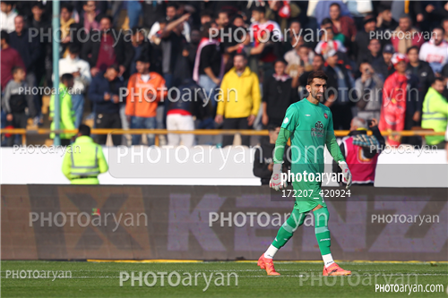 پرسپولیس  2-تراکتور  0    (1403/11/07)-