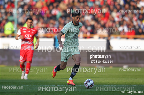 پرسپولیس  2-تراکتور  0    (1403/11/07)-