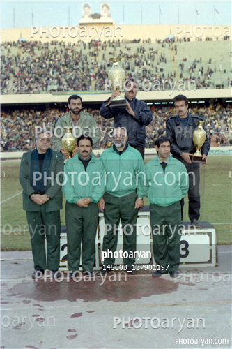 بازیکنان دهه های مختلف فوتبال ایران24 -